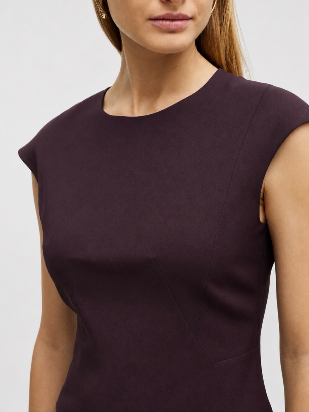 BOSS Dironah Virgin Wool Sheath Dress in Burgundy/Plum